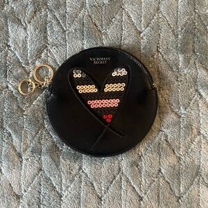 👛👛 Victoria's Secret Black Sequin Heart Pouch